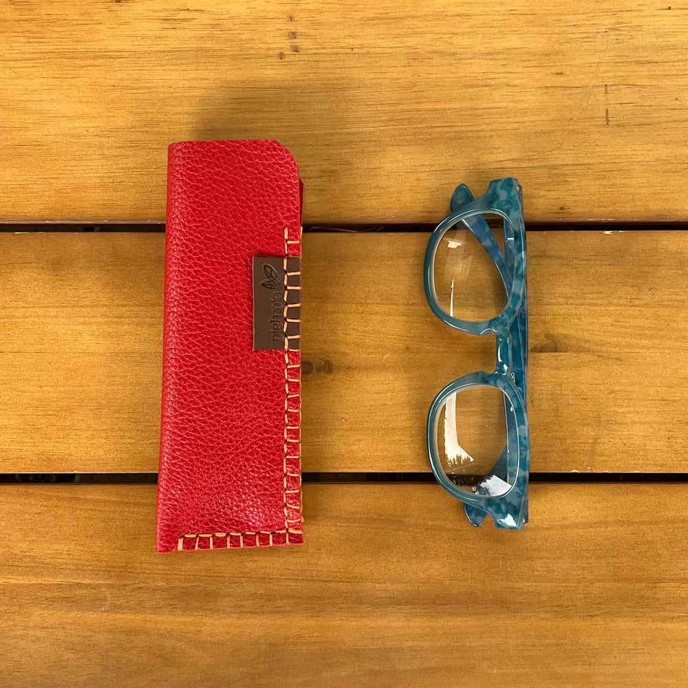 Image of Funda de gafas roja