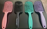 Image 1 of Tangle Me Free Comes with comb