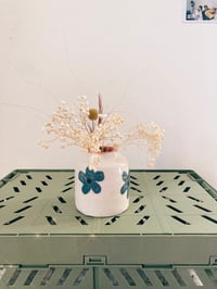 Image 1 of Petit vase en céramique BLUE FLOWERS