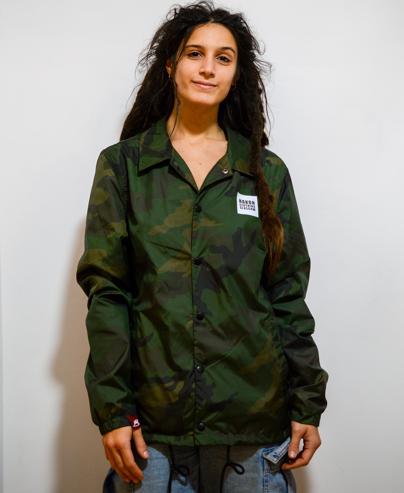 Womens hot sale camo windbreaker