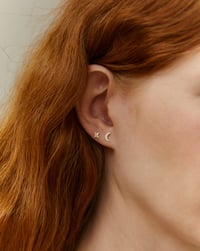 Image 4 of Pendientes Luna