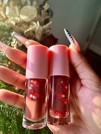Image 3 of Mushroom Top Lip Gloss