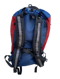 Image 3 of Arc'teryx x BEAMS Cierzo 18 Backpack - Red & Blue 