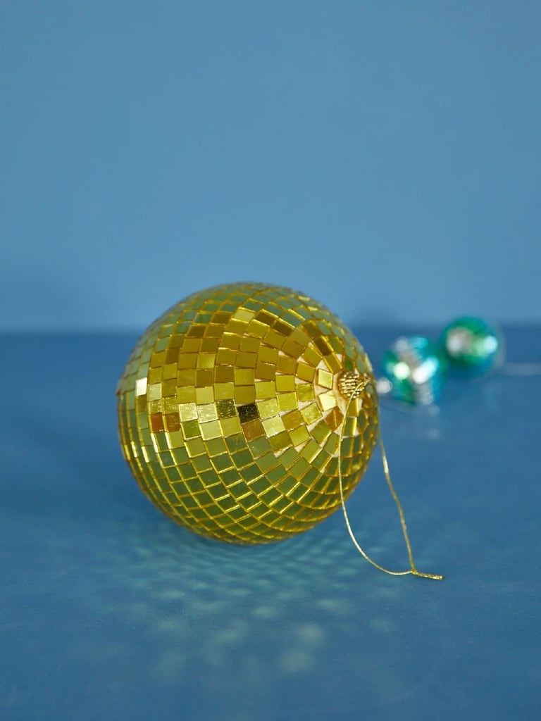 PETITE BOULE À FACETTES DORÉE Image 4
