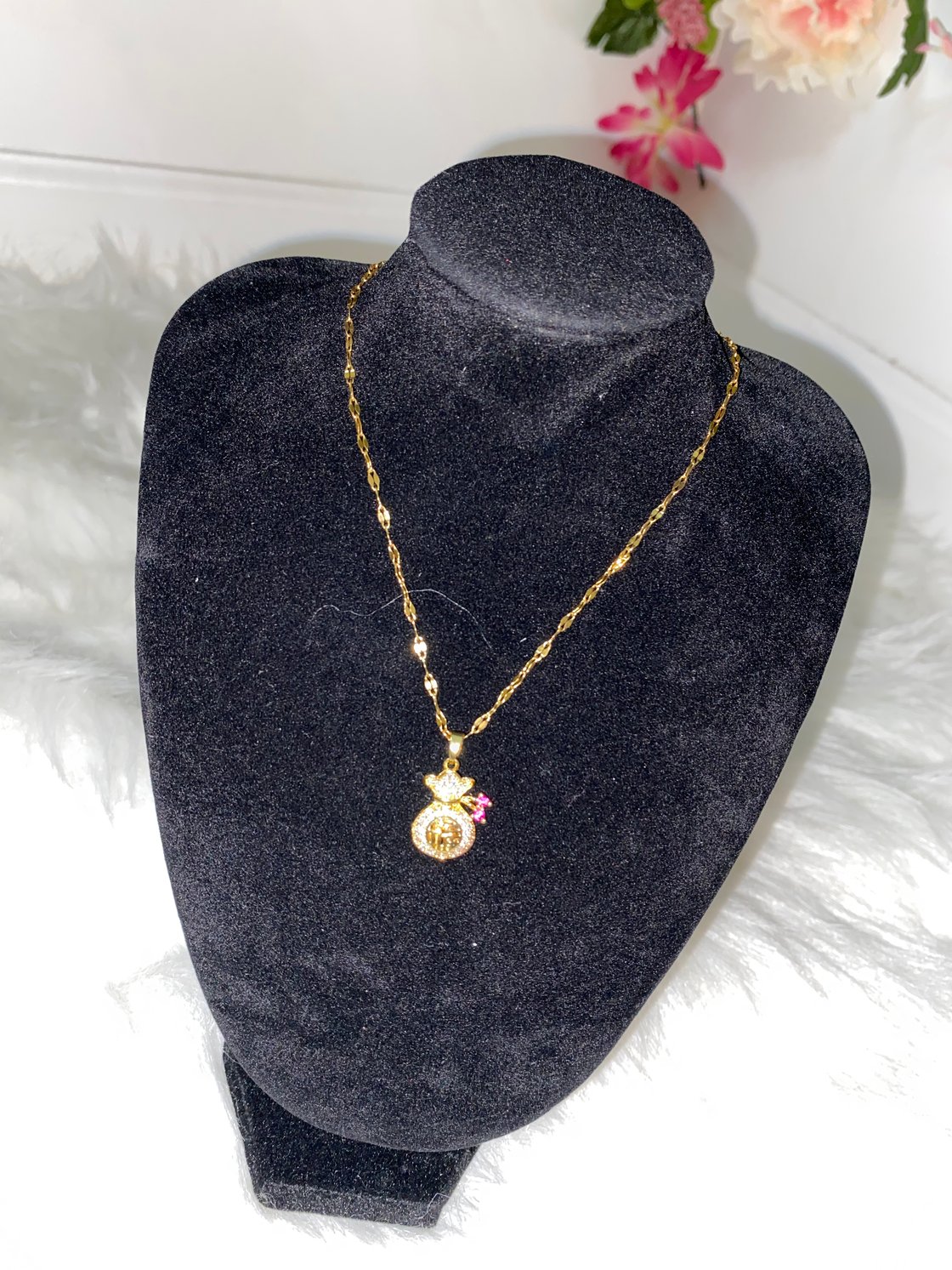 Image of Diamond Bag Chaser Necklace 