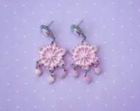 Glamorous Snowflake Clay Drop Earrings