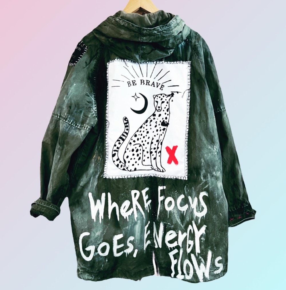 Image of Focus ¥ viLLaGe punK ¥ IbiZa ¥ PARKA ¥ JaCket ¥ upCycliNg ¥ festiVal