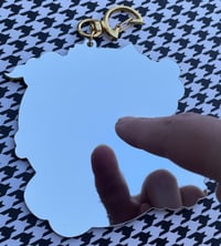 Image 2 of Hu Tao gold mirror keychain