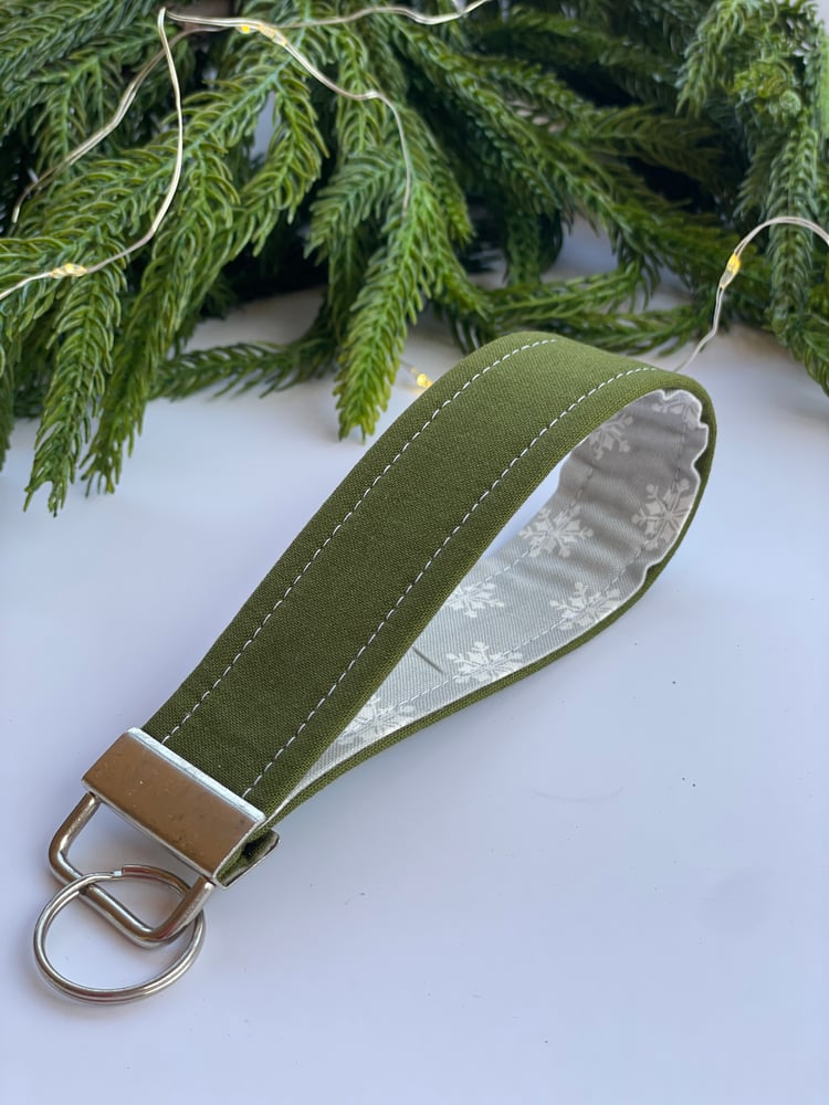 Image of Solid Green Fabric Key Fob - FREE SHIPPING!