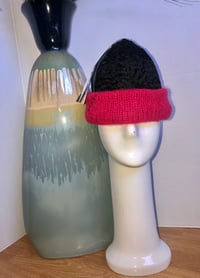 Image 2 of H.O.D. Black Leather & Beaver Fur Crown With Cable Knitted Brim  