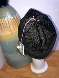 Image 3 of H.O.D. All Black Beaver Fur Crown With Waffle Knitted Black Brim