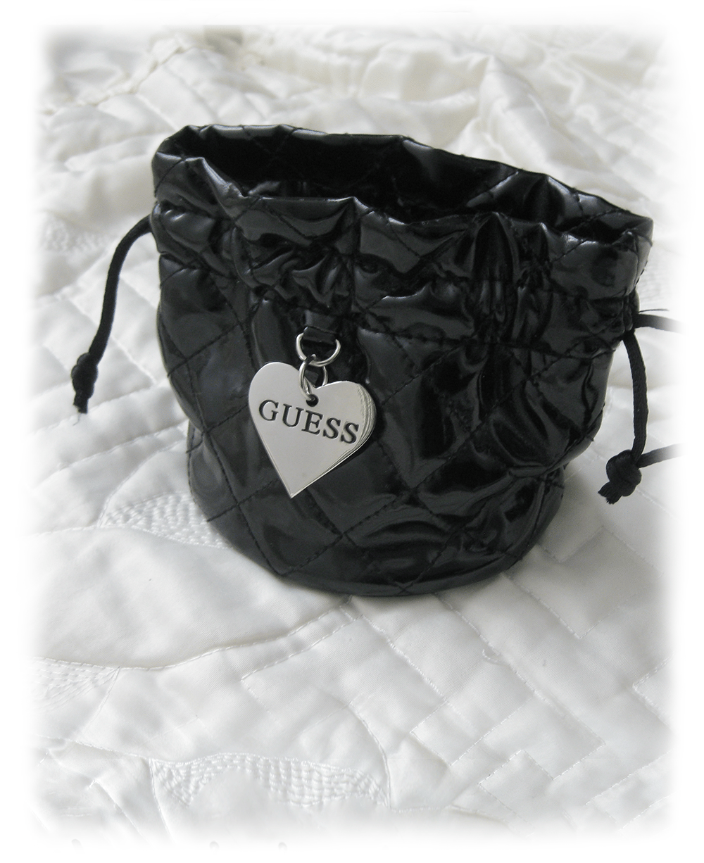 Guess Purse Giully Small - Black | DeinDeal