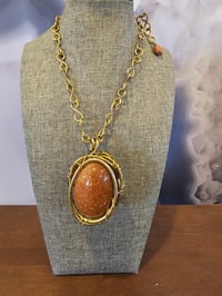 Image 3 of The Brenton chain. (in gold stone) 
