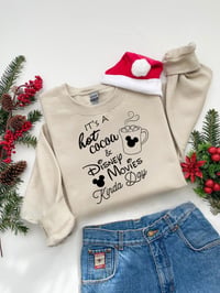 HOT COCOA & DISNEY CREWNECK