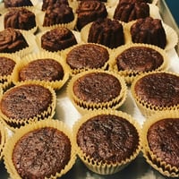 Image 2 of Vexi's Caribbean Rum Cake - SHIPPING (12 cupcakes ONLY)