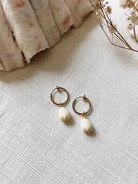 LOVER GIRL CLIP-ON EARRINGS