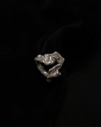 Image of SCURO—01