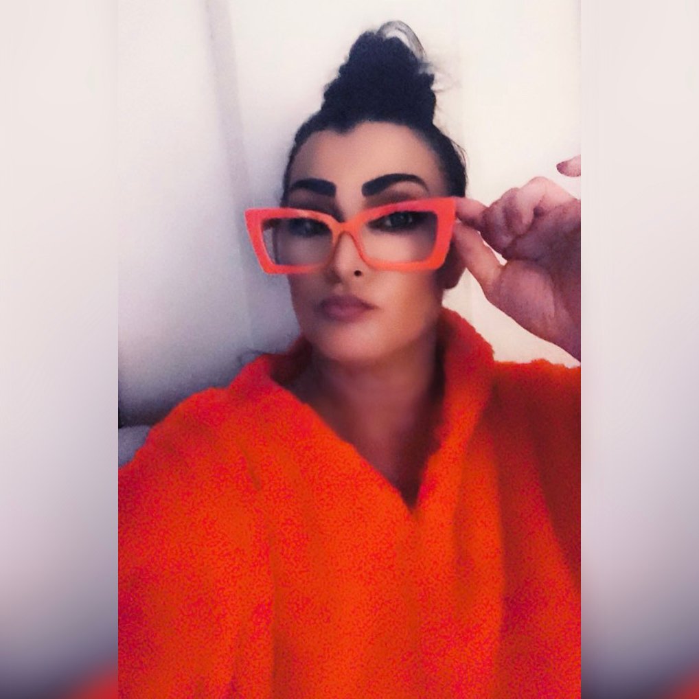 Red Frame Reading Glasses + Free Kiss Card Lisa Marie Varon