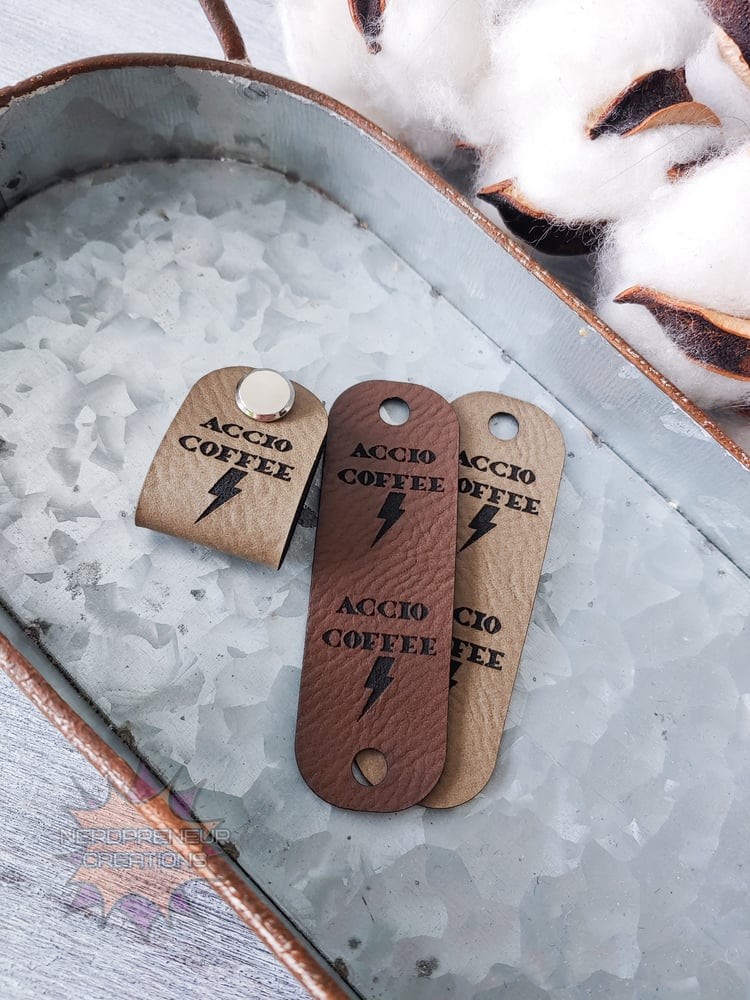 Image of Accio Coffee Chicago Screw Fold Over Vegan Leather Tags Set of 5 - Beanie Tags - Screws Included