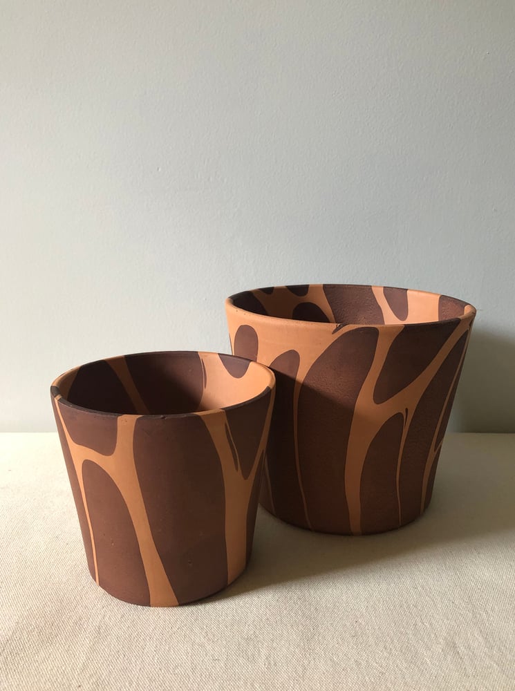 Image of MARBLED Pot - Medium / Brown