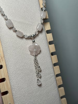 .925 STERLING SILVER ROSE QUARTZ FLOWER NECKLACES WITH FREE MATCHING EARRINGS