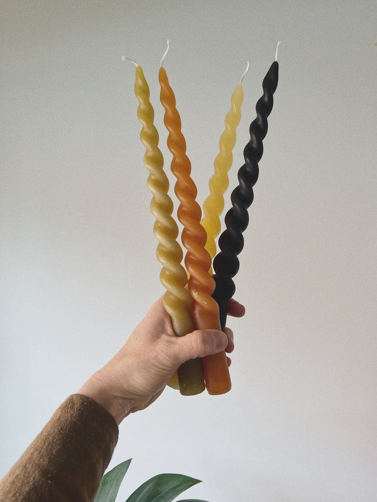 Image of Extra long spiral taper candles 