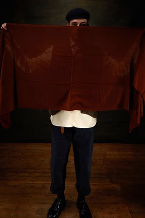 Image of FINE CASHMERE Scarf - Chestnut Brown