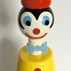 Image of Jeu d’adresse clown avec nœud papillon stock neuf