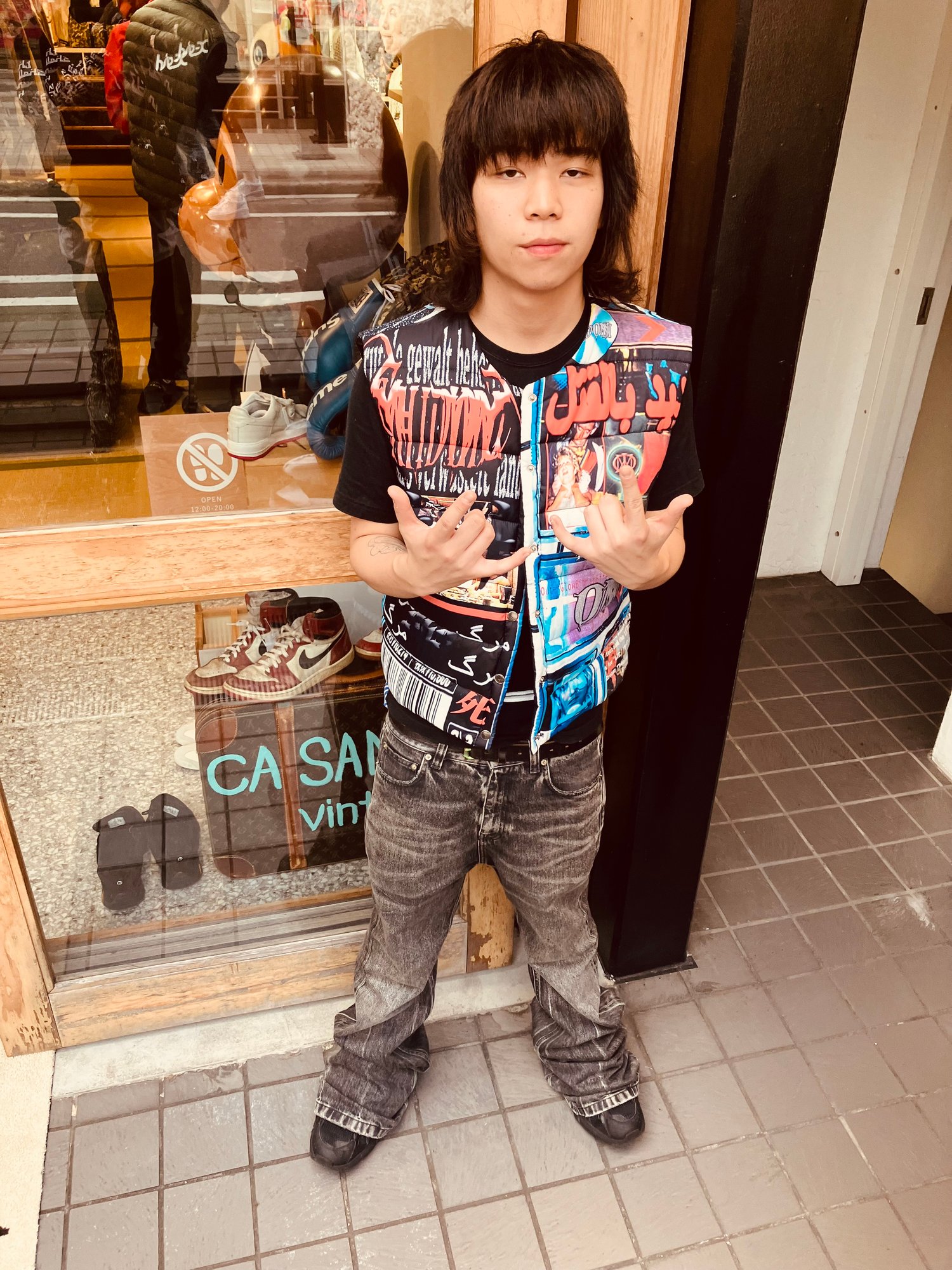 Image of SLIDE TO UNLOCK: DEATH THR*ATS