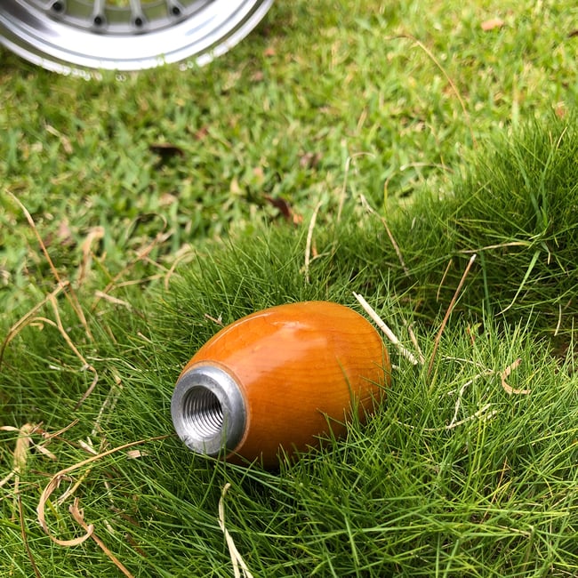 Momo Woodgrain Gear knob