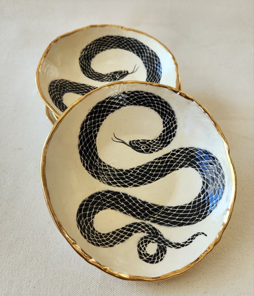 Image of Shallow snake bowls (sets of two)