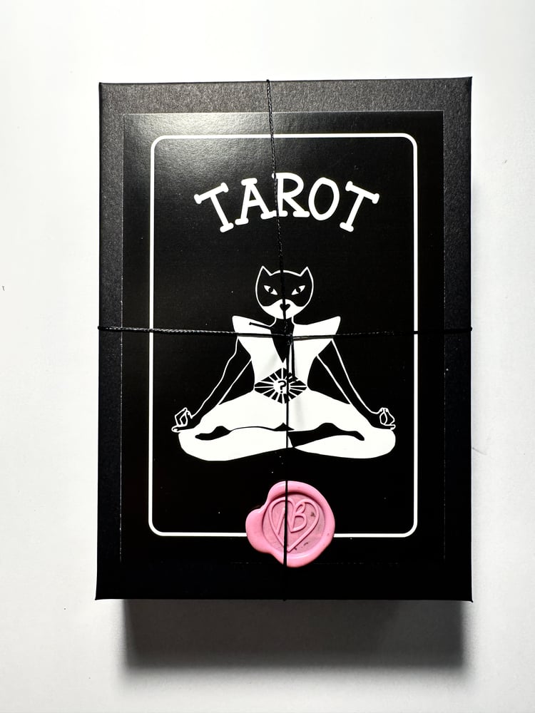 Image of Illustrated Tarot card Deck