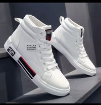 Men’s Breathable Sports Sneakers