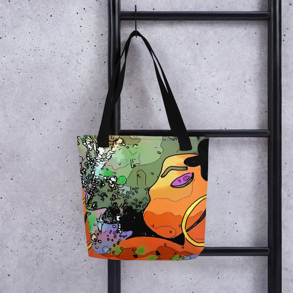 Image of QUEEN TOTE BAG