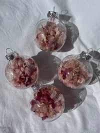 Image 1 of berry confetti bauble