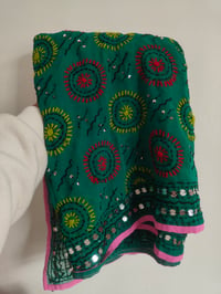 Image 3 of Thassos scarf green with pink trim