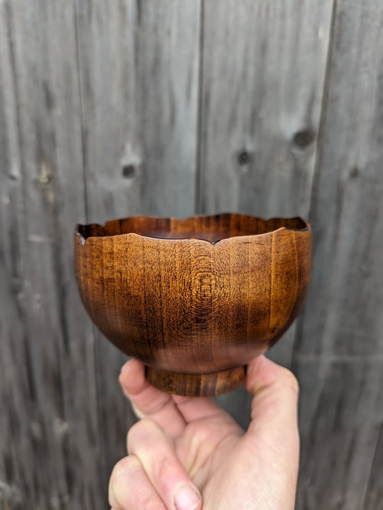Image of Cherry lacquered Tulip bowl 