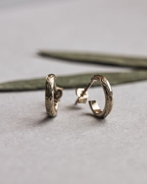 Image of 9ct gold ‘Olive Leaf’ engraved hoop earrings