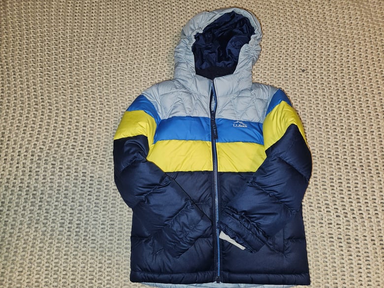 Image of LL Bean Kids Puffer Jacket "Grey/Blue/Yellow"