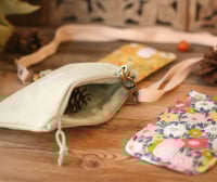 Image 4 of Pochette pour téléphone avec 2 rabats interchangeables et bandoulière