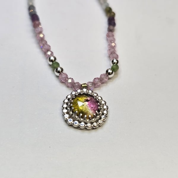 Image of Collir multicolor tourmaline