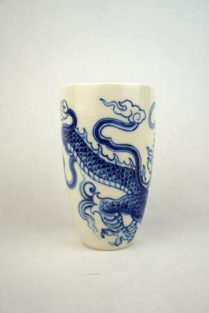 Image of Dragon Vase 4