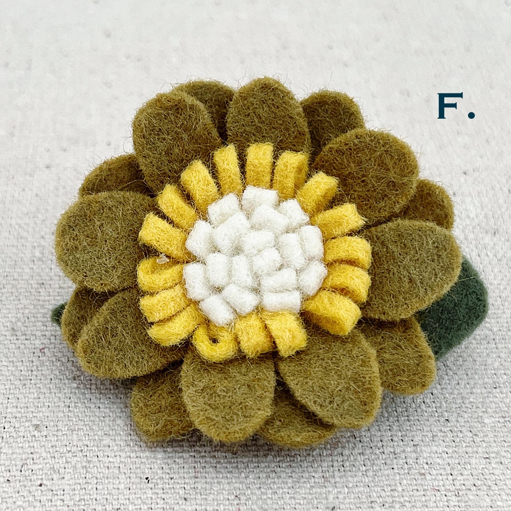 Image of Felted Flower Clips II (Individual)