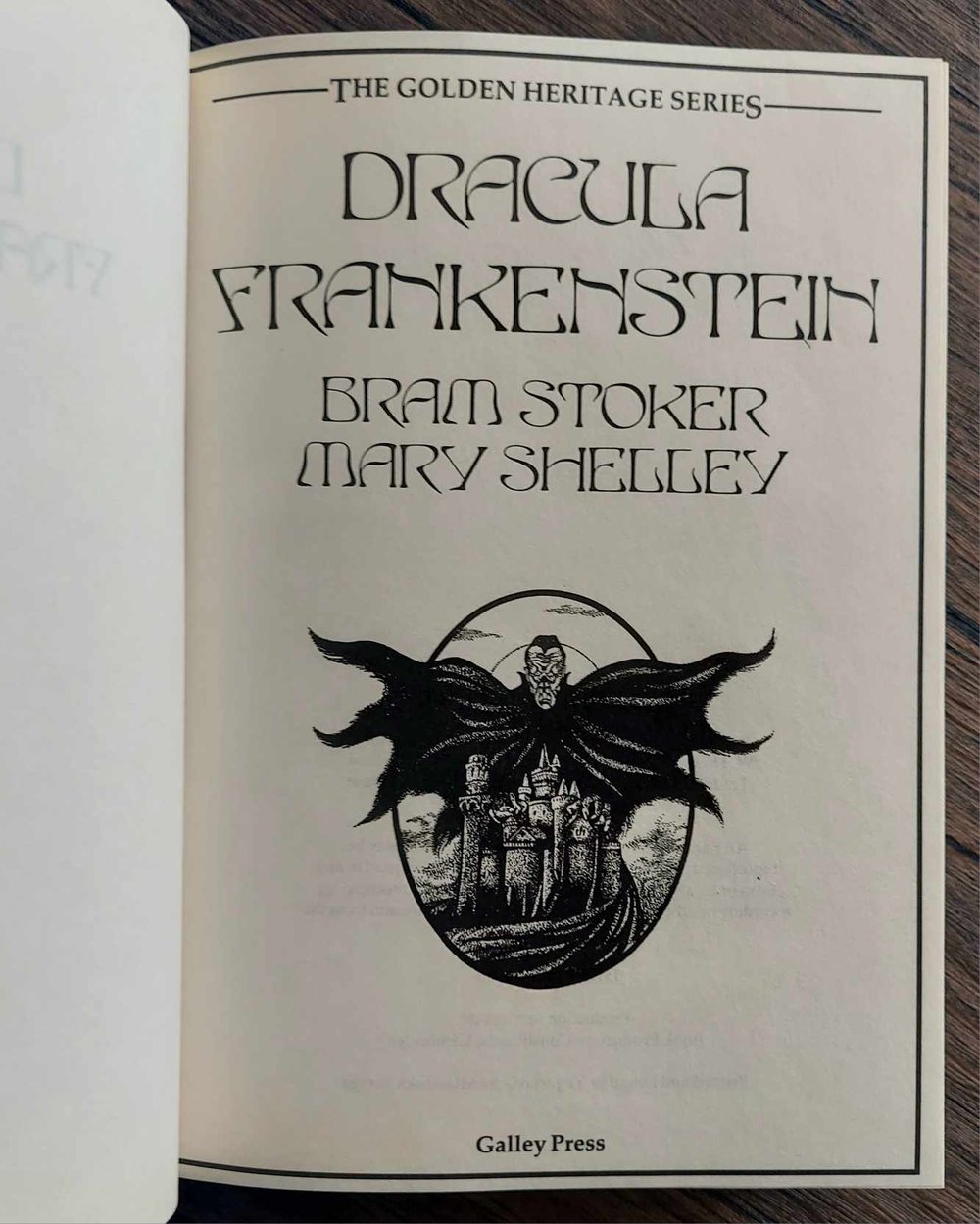 Dracula / Frankenstein, by Bram Stoker & Mary Shelley