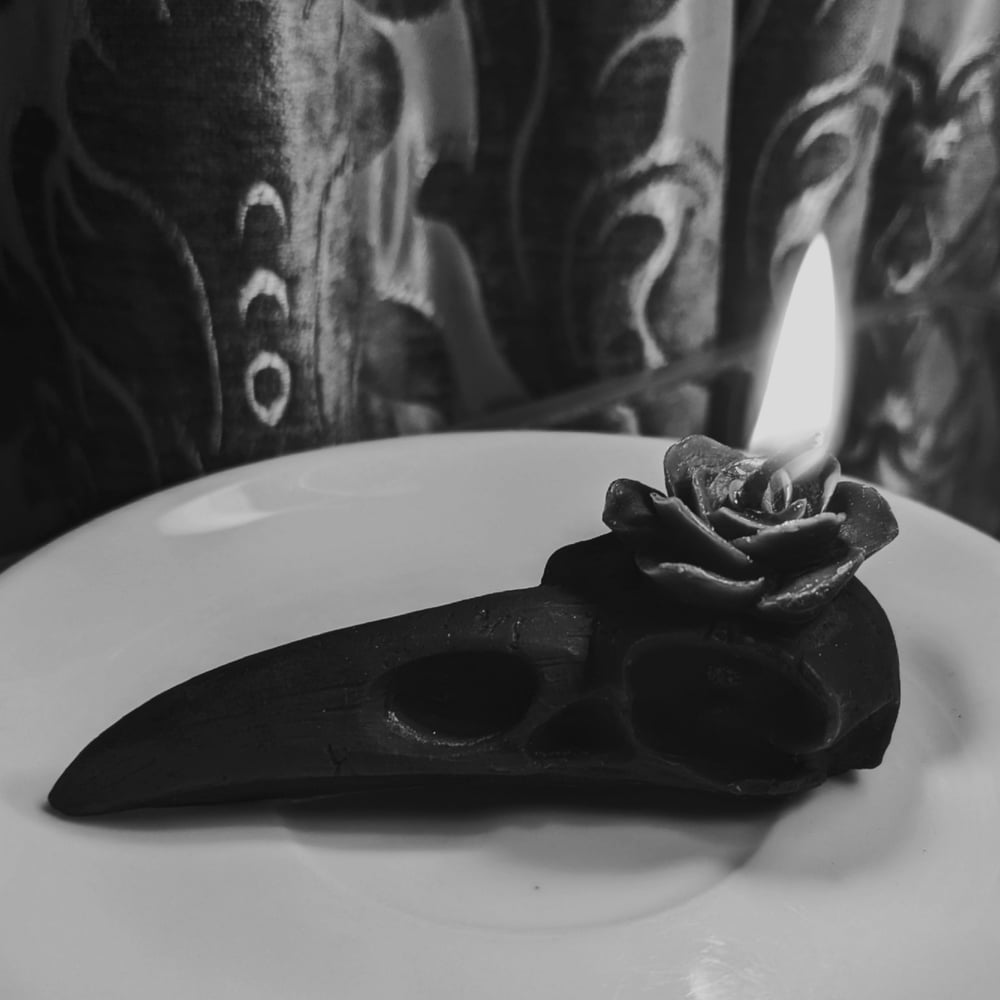 Image of Crow candle