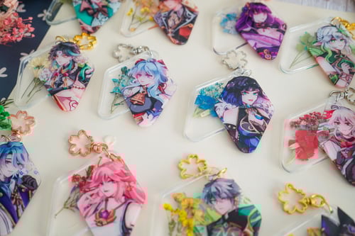 Image of Genshin Impact Dried Flower Acrylic Charms