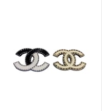 Nelly Pin 2 colors 