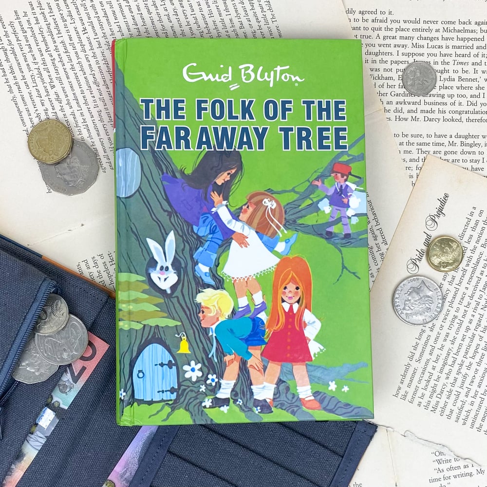 Image of The Folk of the Faraway Tree Book Wallet, Enid Blyton