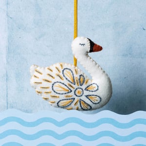 Image of Swan Felt Craft Kit