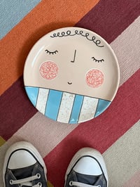 Image of Pink Face 1 – ceramic plate